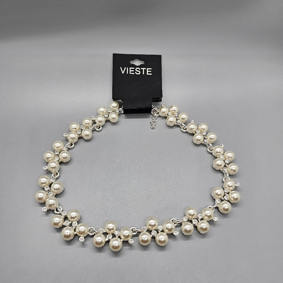 Pearl/Rhinestone Necklace - Picture 1 of 7